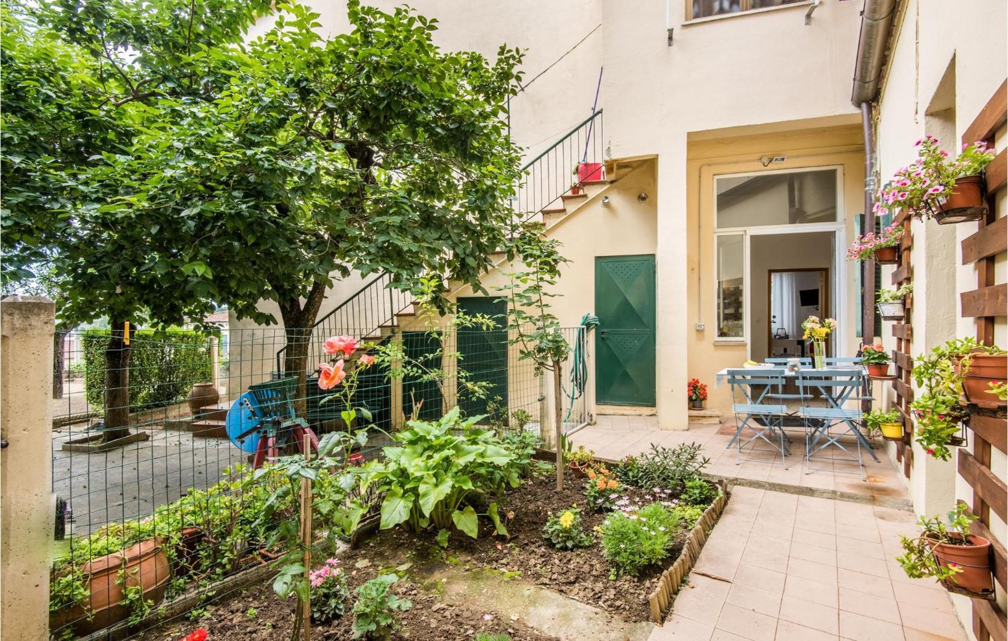Nice Apartment In Monte San Savino With Kitchen Luaran gambar